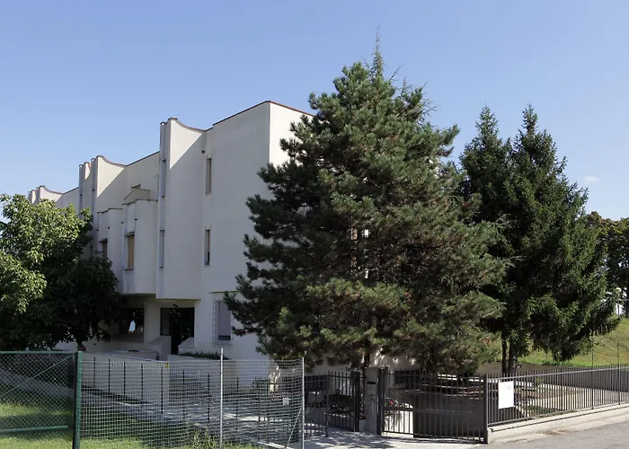 Corso Europa Aparthotel 3*