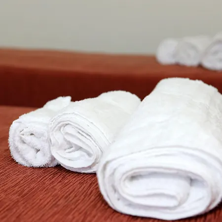 Europa Apart Otel Piacenza