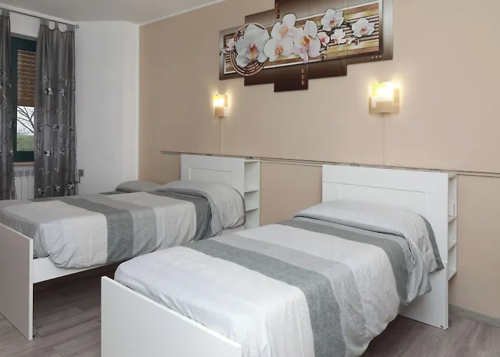 Corso Europa Lägenhetshotell Piacenza