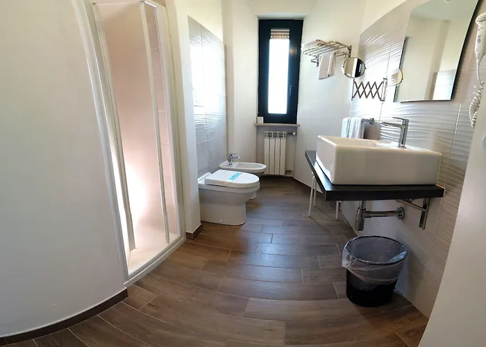 Lägenhetshotell Corso Europa Piacenza